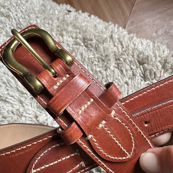 Brooks Brothers Tan Leather Belt with Brass Buckle - Picture 5 of 8